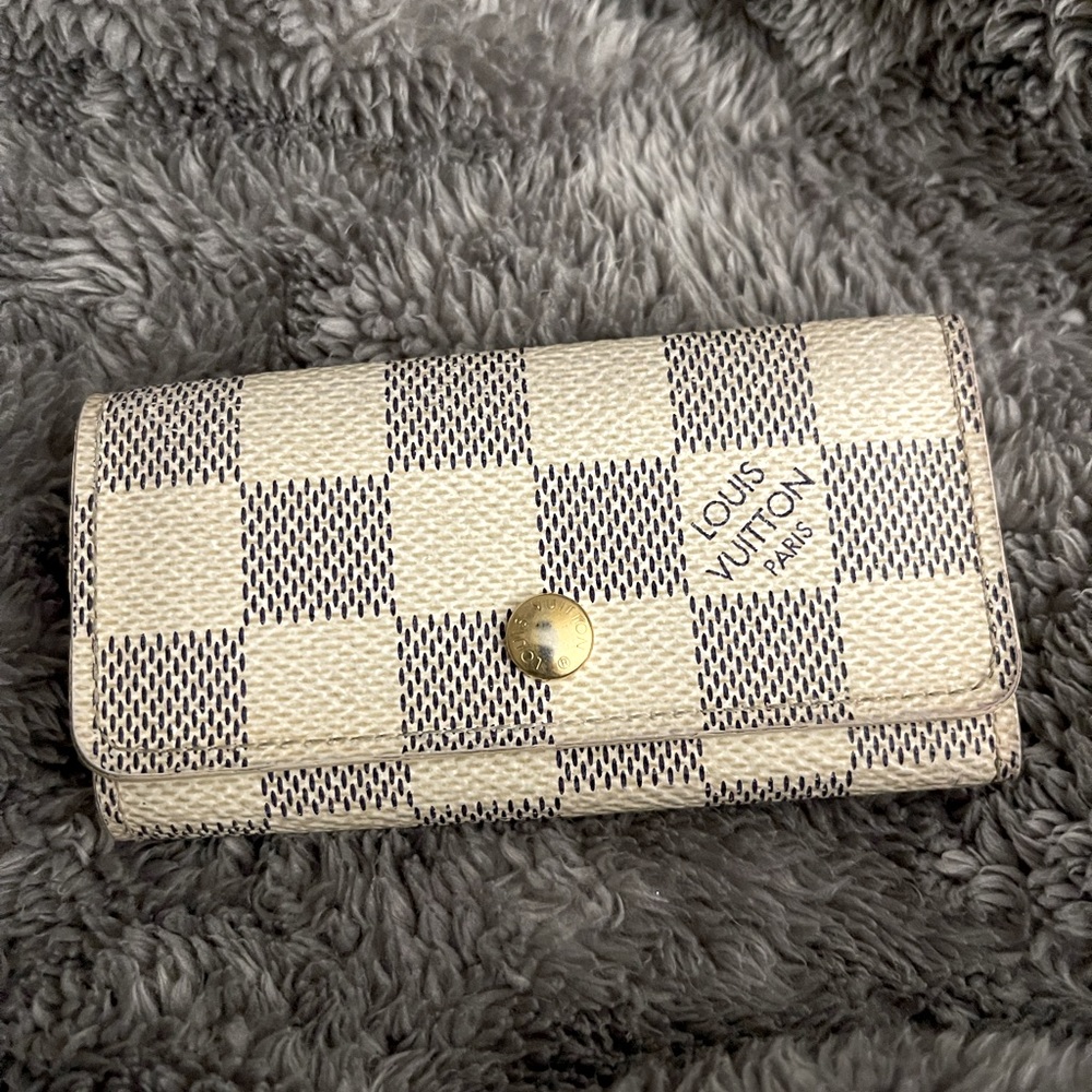 Louis Vuitton Key Wallet